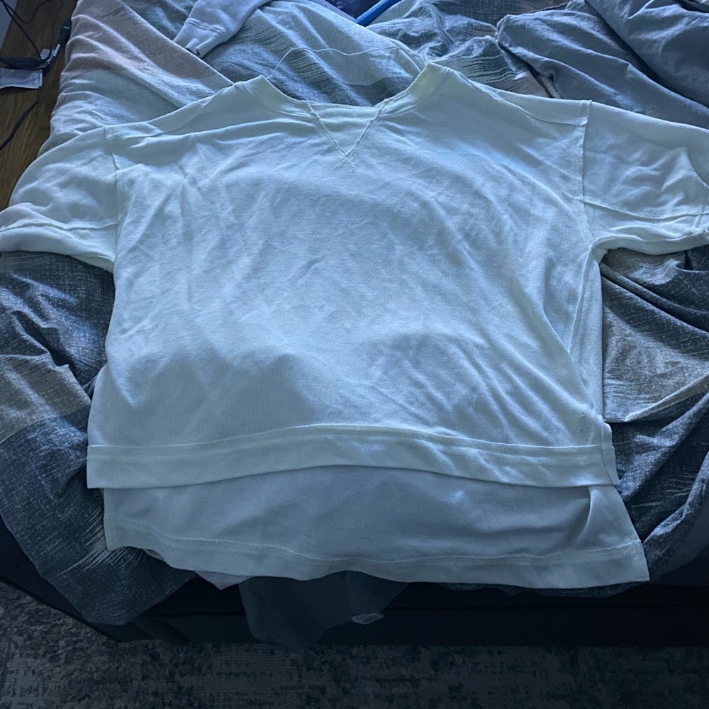 Free people movement ribbed flowy top - NWOT